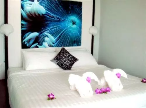 Fotos del hotel The Bay Resort & Restaurant:  2