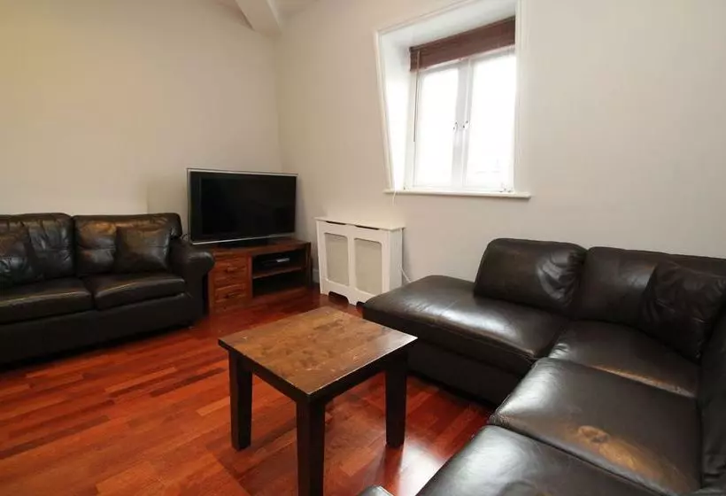 Fotos del hotel Castletown House:  21