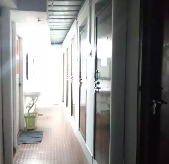 Fotos del hotel Capital Comfort:  2