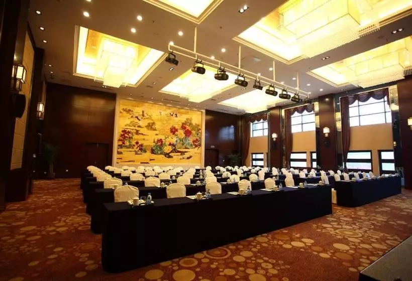 Fotos del hotel Nantong Jinling Nengda:  4