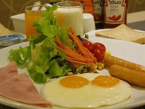 Fotos del hotel V Residence Serviced Apartment:  11