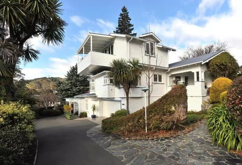 Fotos del hotel Shelbourne Villa:  5