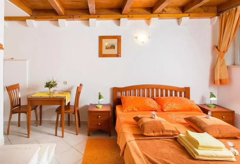 Fotos del hotel Apartments Ivana Old Town:  6