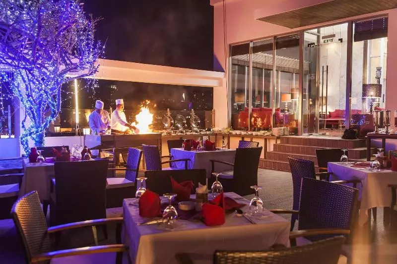 Fotos del hotel Charm Suite Residence Saigon:  5