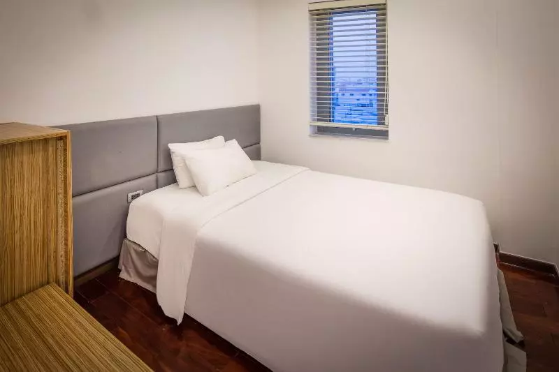 Fotos del hotel Charm Suite Residence Saigon:  12