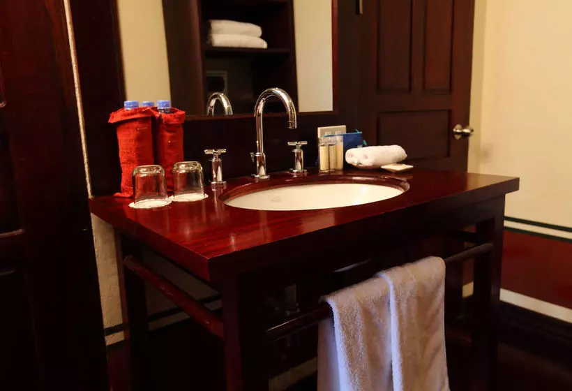 Fotos del hotel Sunset Villa by Burasari:  7