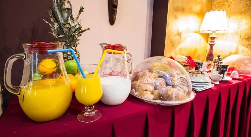 Fotos del hotel Eagle Tirana:  7