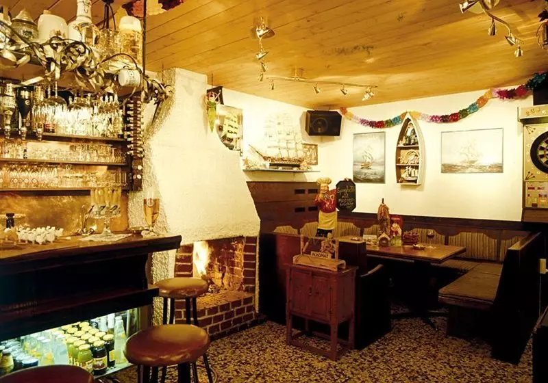 Fotos del hotel Pension Laura:  2