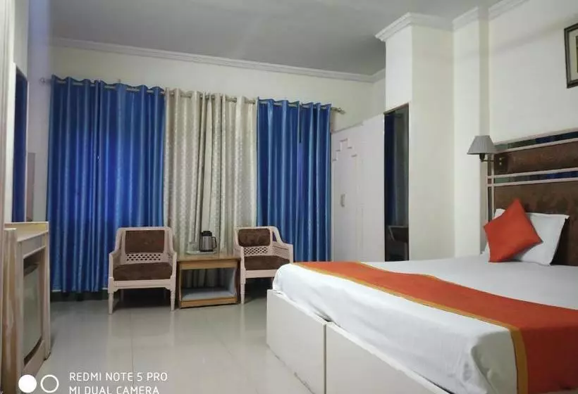 Fotos del hotel Neelam:  2