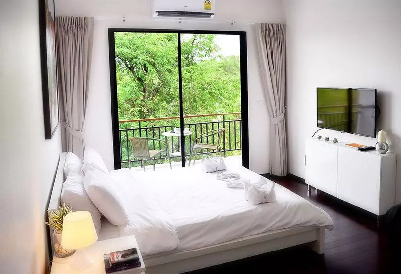 Fotos del hotel The Title East Wing By Trips Phuket:  12