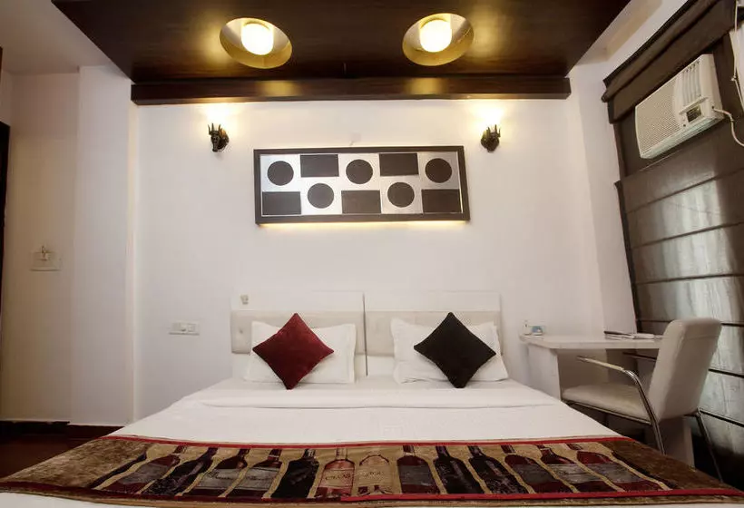 Fotos del hotel Oyo Rooms Rajouri Garden:  15