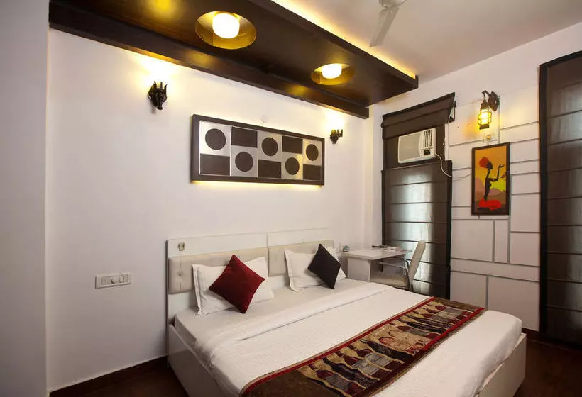 Fotos del hotel Oyo Rooms Rajouri Garden:  23