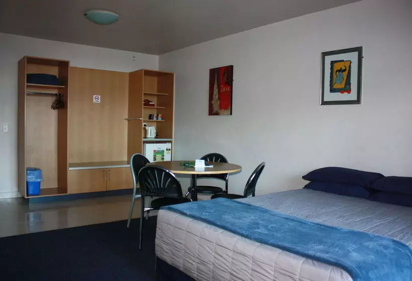 Fotos del hotel Queenstown Lakeview Holiday Park:  18