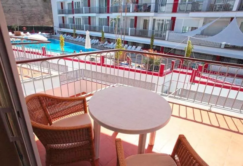 Fotos del hotel Arena Suites:  3