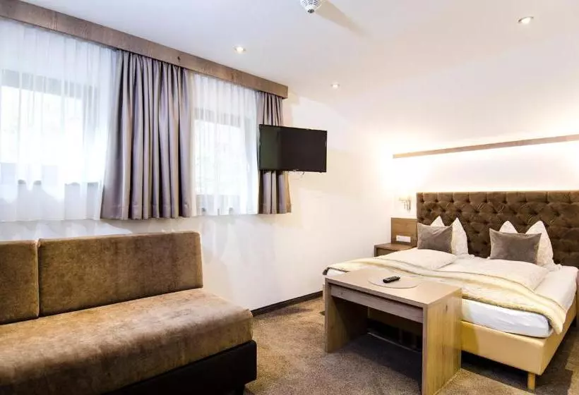 Fotos del hotel Appartementhaus Chalet Sofie:  5