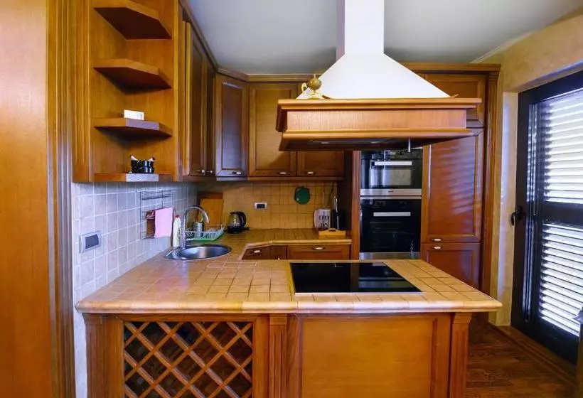 Fotos del hotel Villa Mirenza:  5