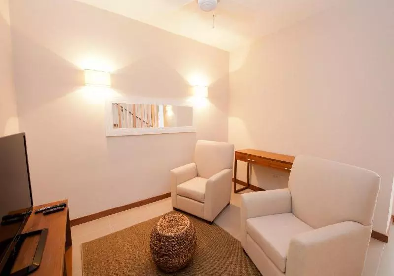 Fotos del hotel La Residence by Horizon Holidays:  16