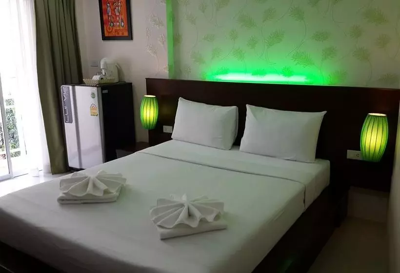Fotos del hotel Patong City Hometel:  4