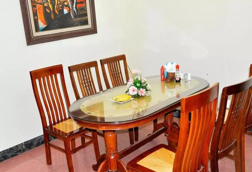 Fotos del hotel Grand Holiday Hotel 2:  4