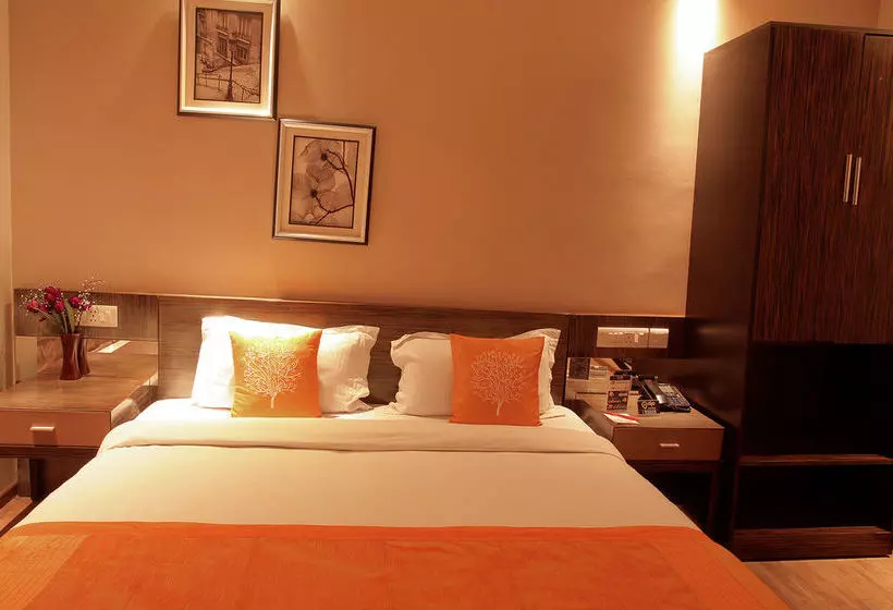 Fotos del hotel Oyo Premium Salt Lake Karunamoyee:  19