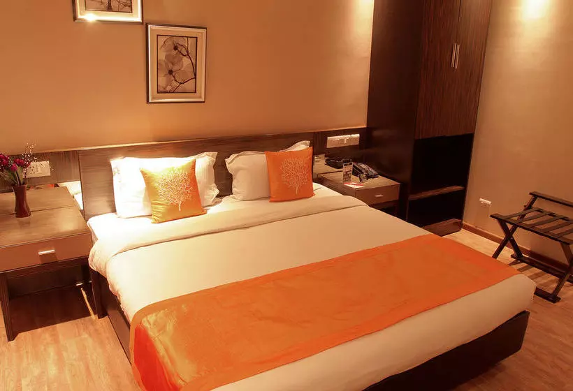 Fotos del hotel Oyo Premium Salt Lake Karunamoyee:  8