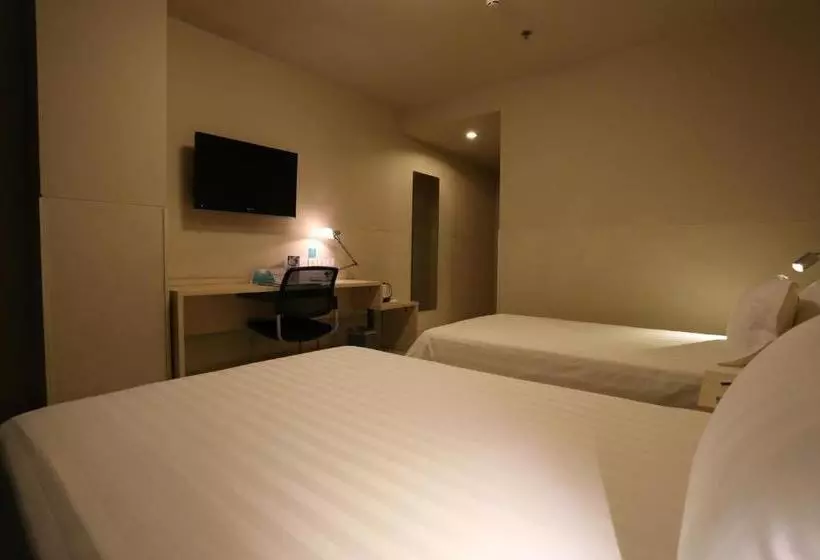 Fotos del hotel Jinjiang Inn Beijing Wangfujing:  2