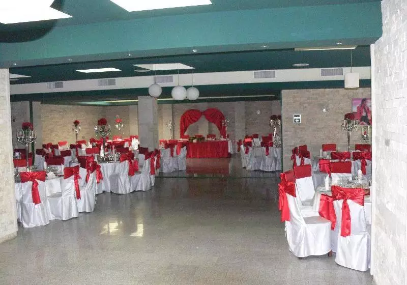 Fotos del hotel Siret:  4