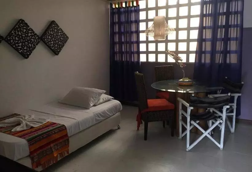Martin Aparta Suite