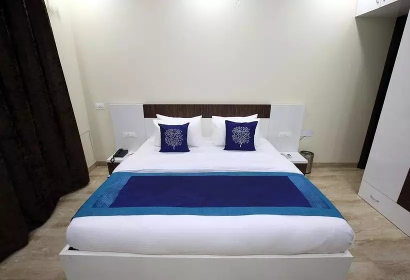 Fotos del hotel Fabhotel Shashank Villa:  17