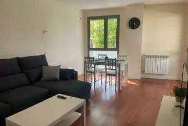 Apartamento Pirineos, Urb Las Margas Golf - Sabiñánigo