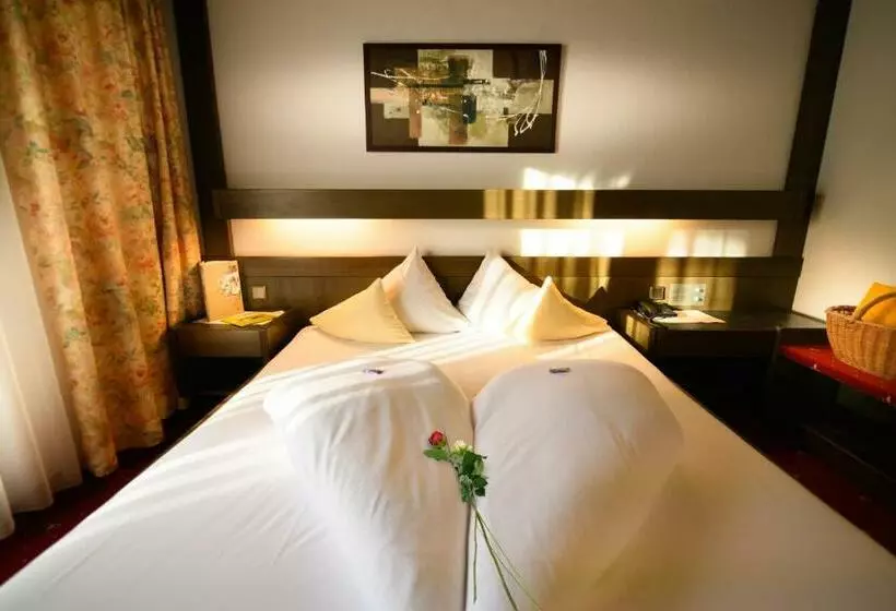 Fotos del hotel Haus Stefanie - Adults Only:  8