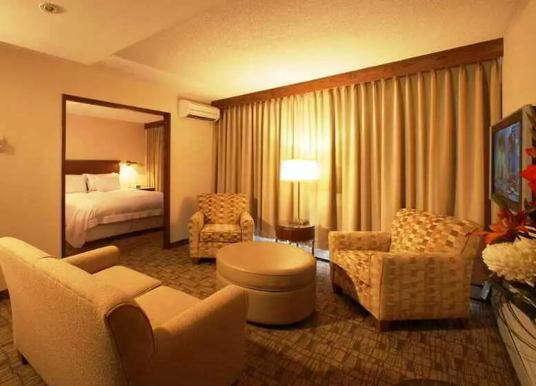 Fotos del hotel International Suites Calgary:  5