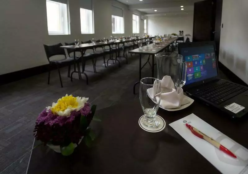 Fotos del hotel Continental Bluedoors:  8