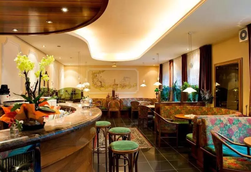 Fotos del hotel Tappeiner:  5