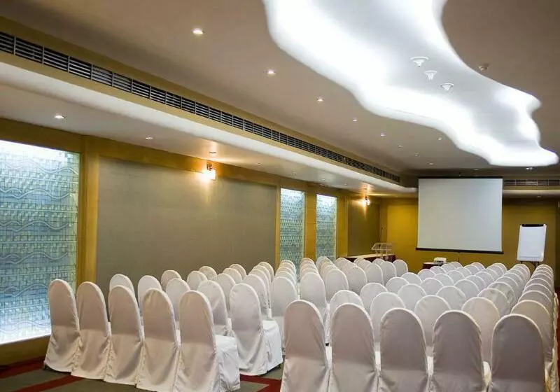 Fotos del hotel Le Meridien Bangalore:  12