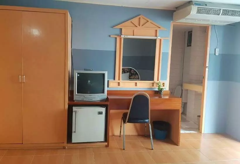 Fotos del hotel Queen Pattaya:  13