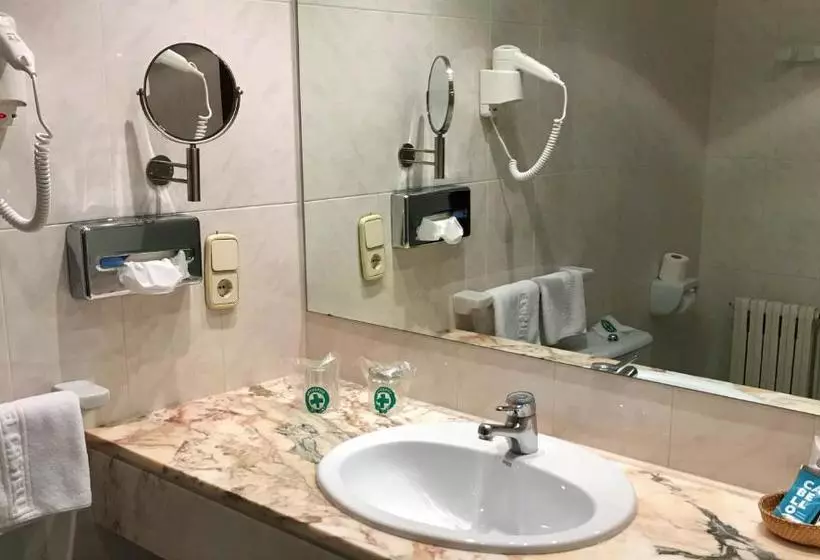 Fotos del hotel Roc Del Castell:  18