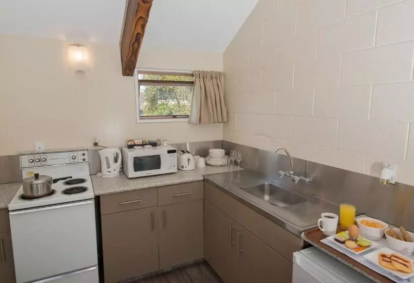 Fotos del hotel Howick Motor Lodge:  7