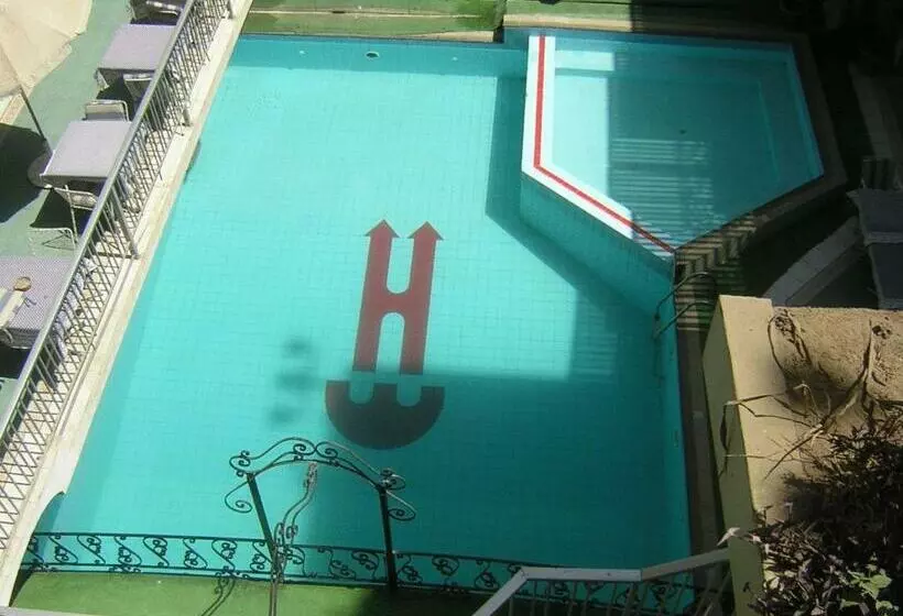 Fotos del hotel New Windsor:  9