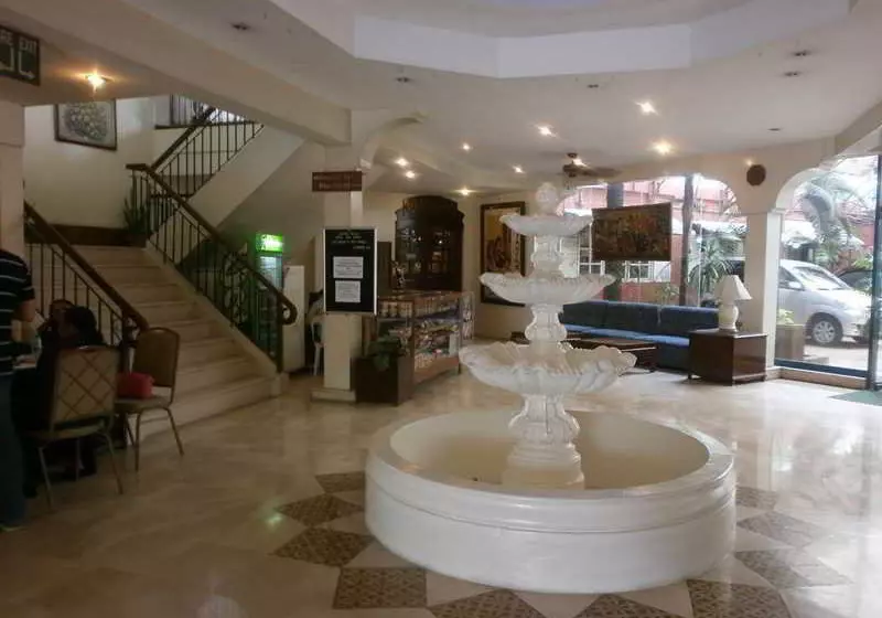 Fotos del hotel Garden Plaza Hotel and Suites:  10