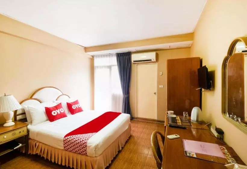 Oyo 870 12 Pm Bangkok