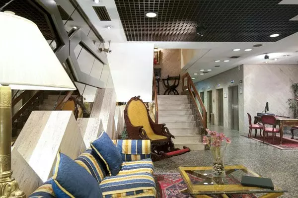 Fotos del hotel Suites Foxa 25:  5