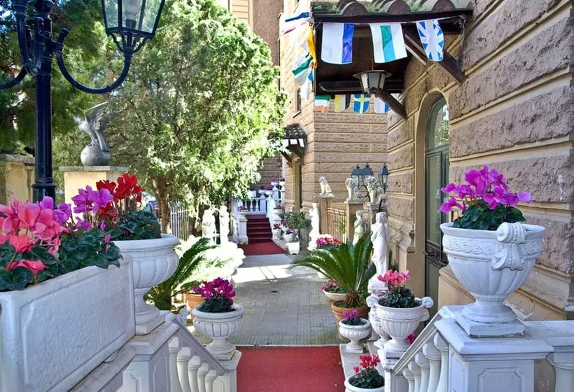 Fotos del hotel Daniela:  18