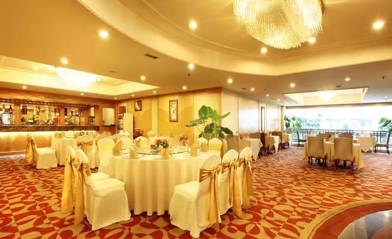 Fotos del hotel Green Land:  15