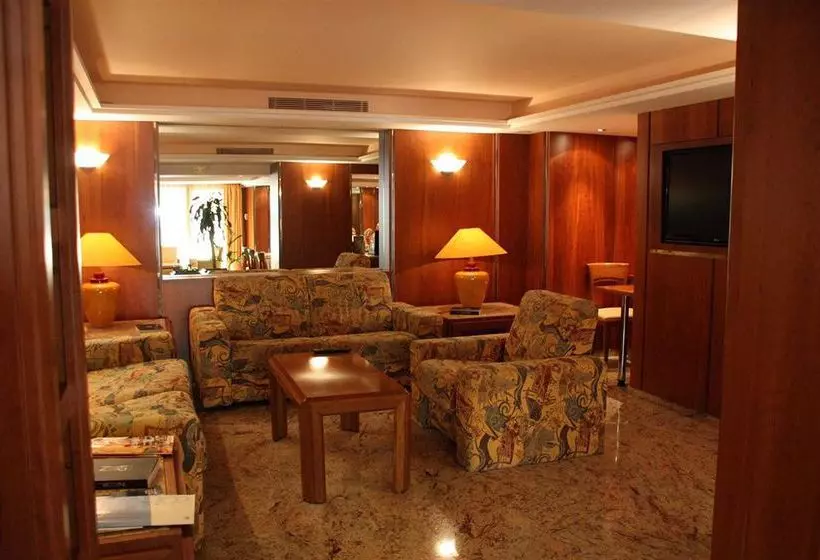 Fotos del hotel Les Suites Massena:  2