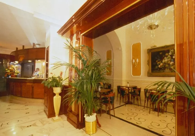 Fotos del hotel Hotel Quisisana:  2