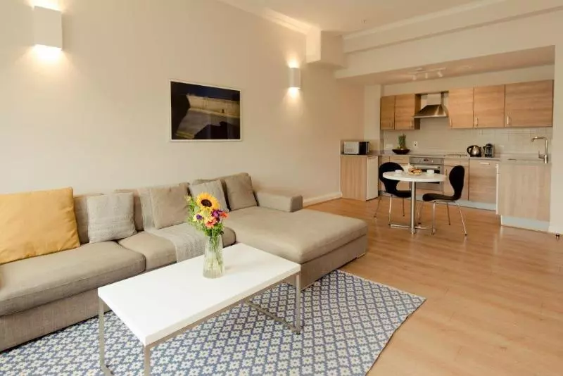 Fotos del hotel Premier Suites Plus Glasgow:  6
