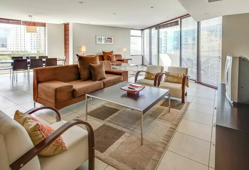 Fotos del hotel Hotel Harbouredge:  2