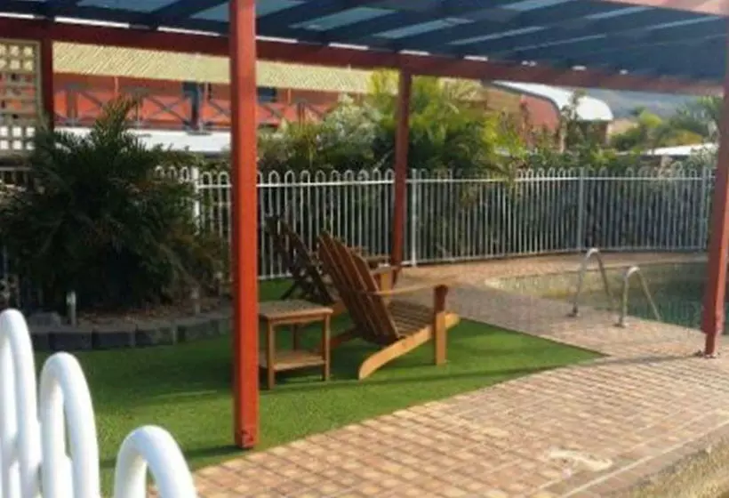 Fotos del hotel Cluden Park Motor Inn:  6