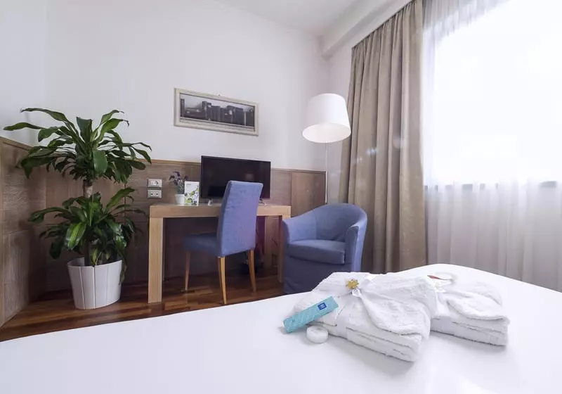 Fotos del hotel Ih S Firenze Business:  2